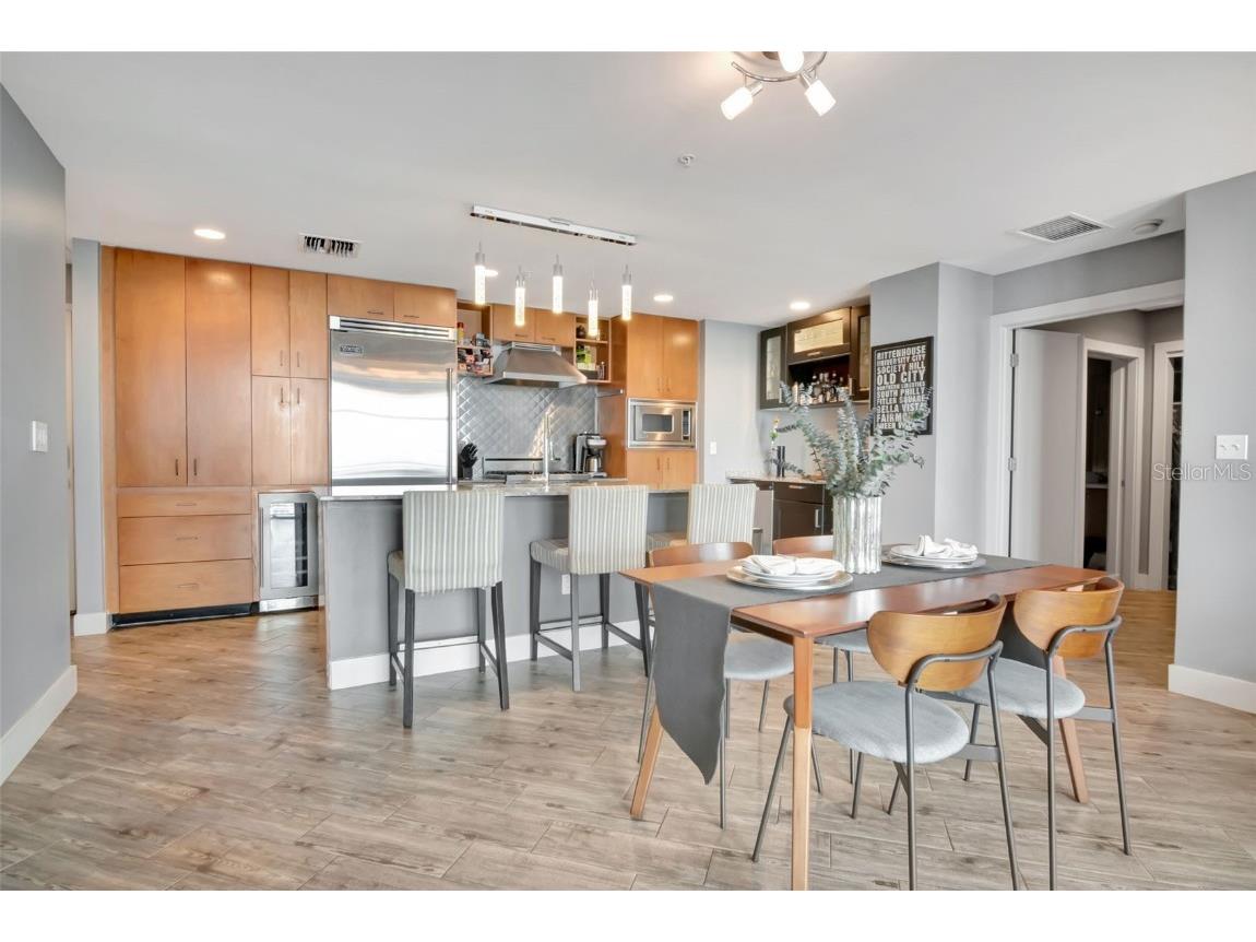 1120 E Kennedy Boulevard #1512 Tampa FL 33602 TB8389540 image3