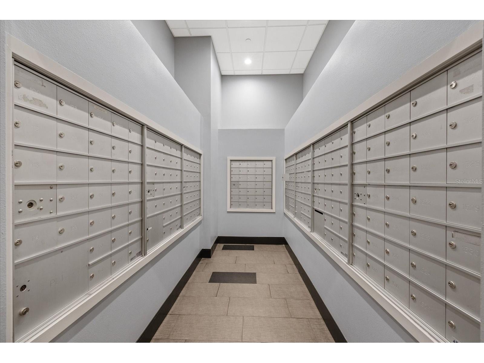 1120 E Kennedy Boulevard #727 Tampa FL 33602 TB8513985 image37