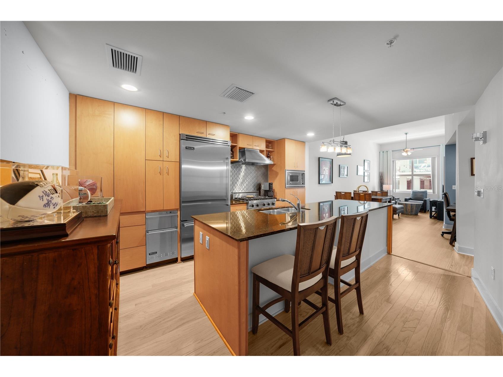 1120 E Kennedy Boulevard #827 Tampa FL 33602 TB8481131 image2