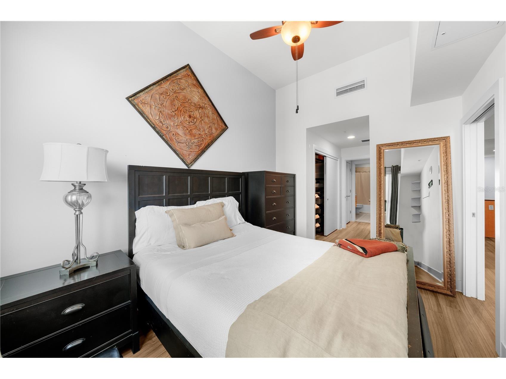 1120 E Kennedy Boulevard #827 Tampa FL 33602 TB8481131 image20