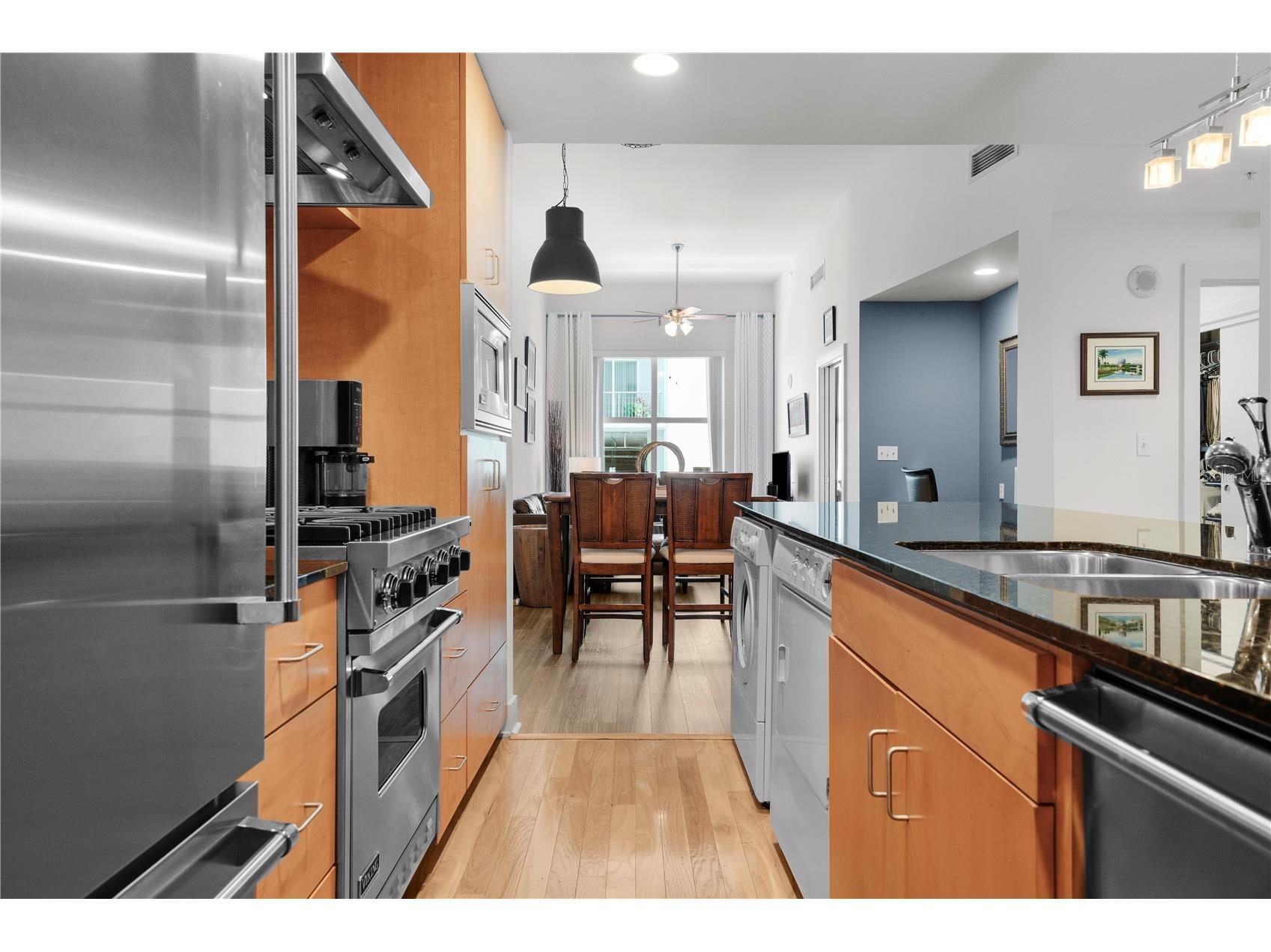 1120 E Kennedy Boulevard #827 Tampa FL 33602 TB8481131 image8