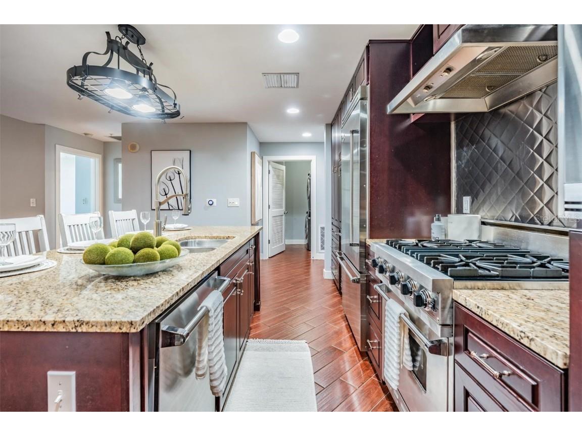 1120 E Kennedy Boulevard #912 Tampa FL 33602 TB8396169 image12