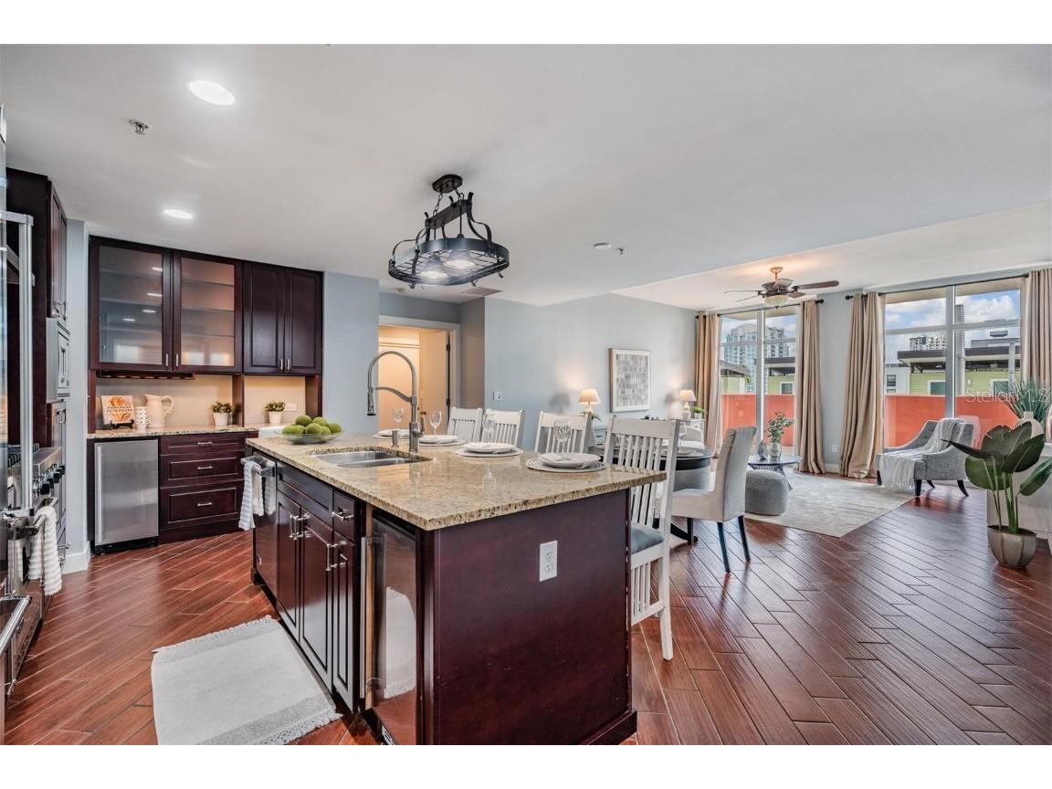 1120 E Kennedy Boulevard #912 Tampa FL 33602 TB8396169 image3