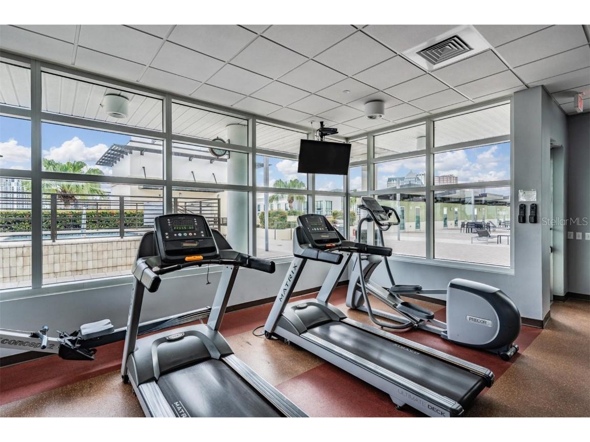 1120 E Kennedy Boulevard #912 Tampa FL 33602 TB8396169 image39