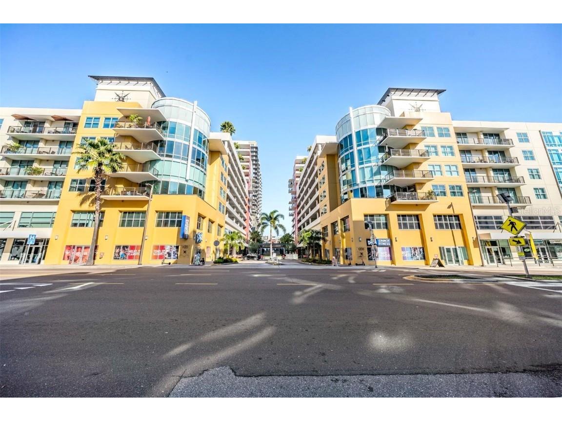 1120 E Kennedy Boulevard #912 Tampa FL 33602 TB8396169 image55