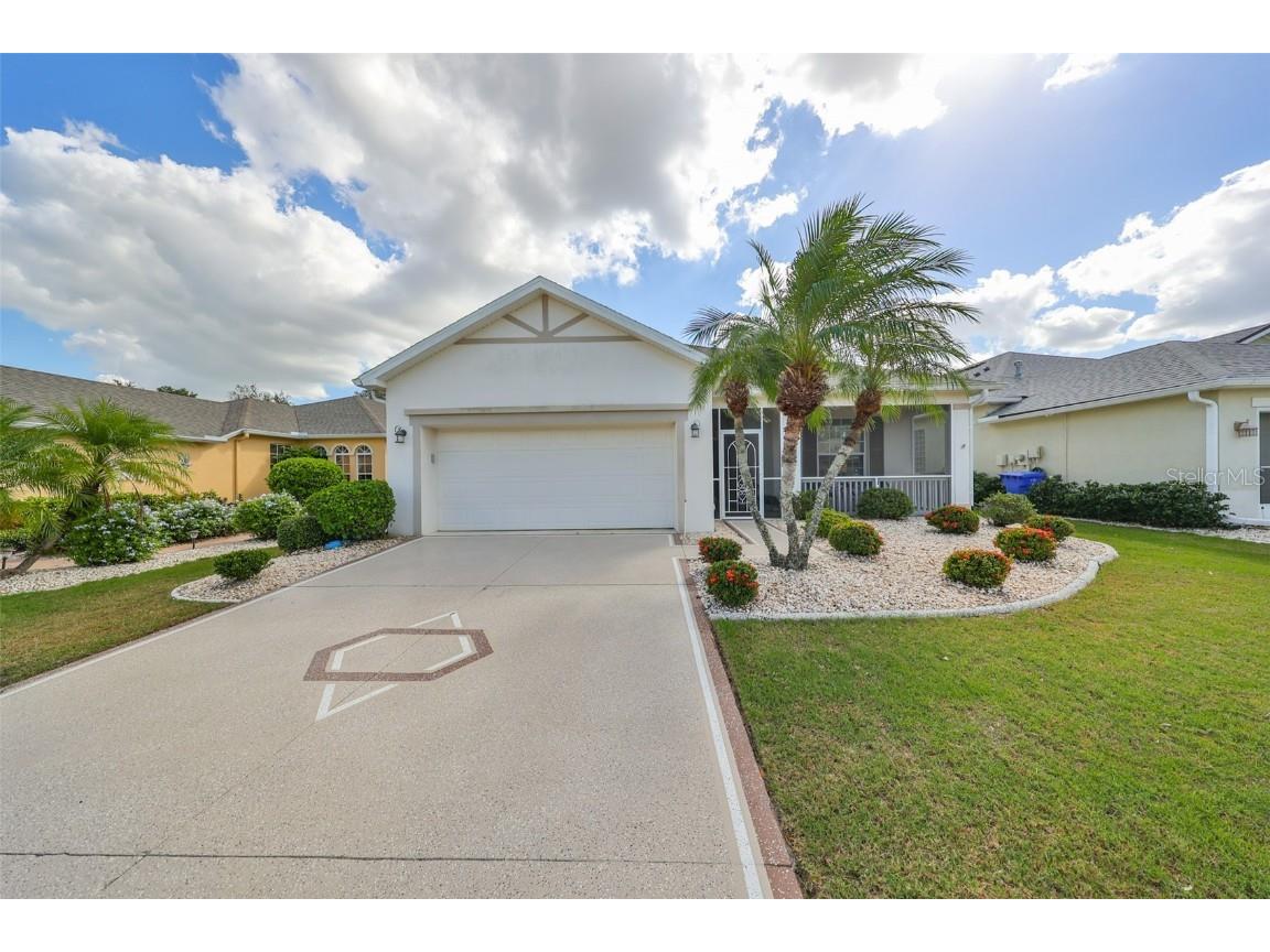 1120 Emerald Dunes Drive Sun City Center FL 33573 TB8321210 image3