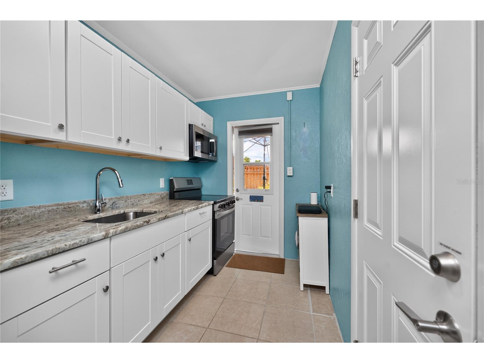 1120 Gulf Boulevard Englewood FL 34223 D6147835 image28