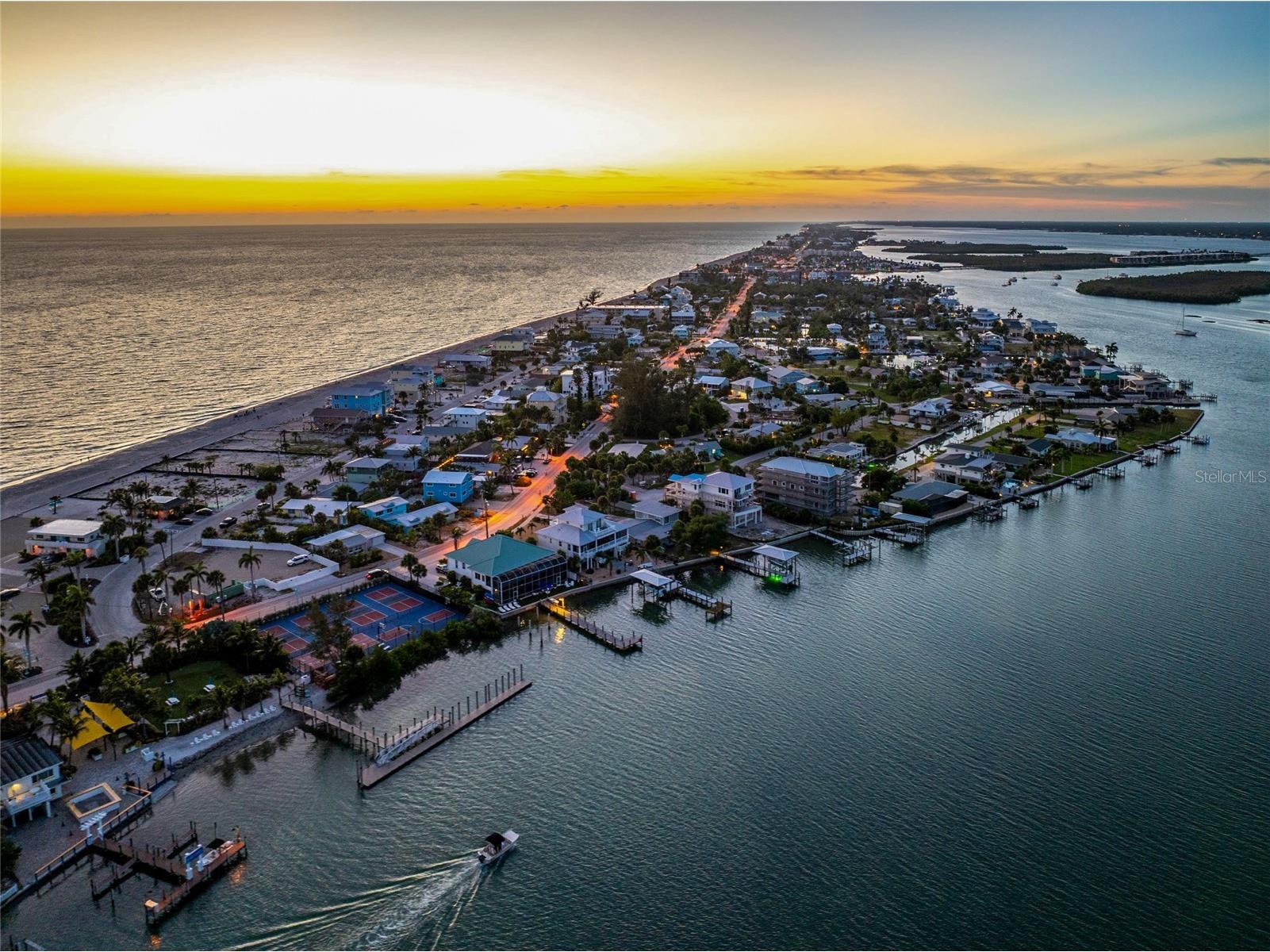 1120 Gulf Boulevard Englewood FL 34223 D6147835 image96