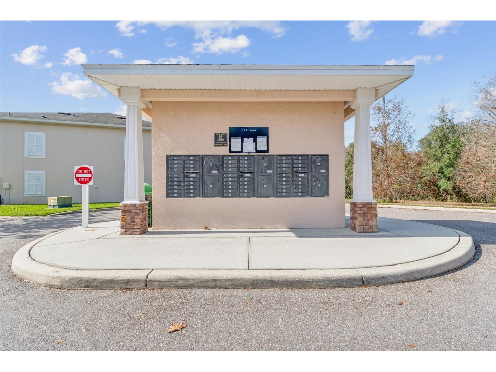 1120 Hillhurst Drive Wesley Chapel FL 33543 TB8464469 image66