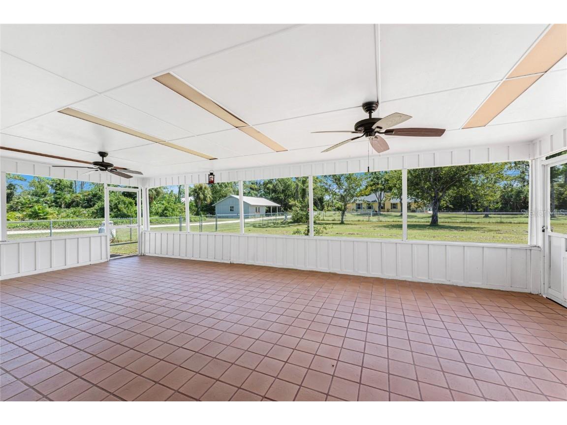 1120 Larchmont Drive Englewood FL 34223 D6143551 image35