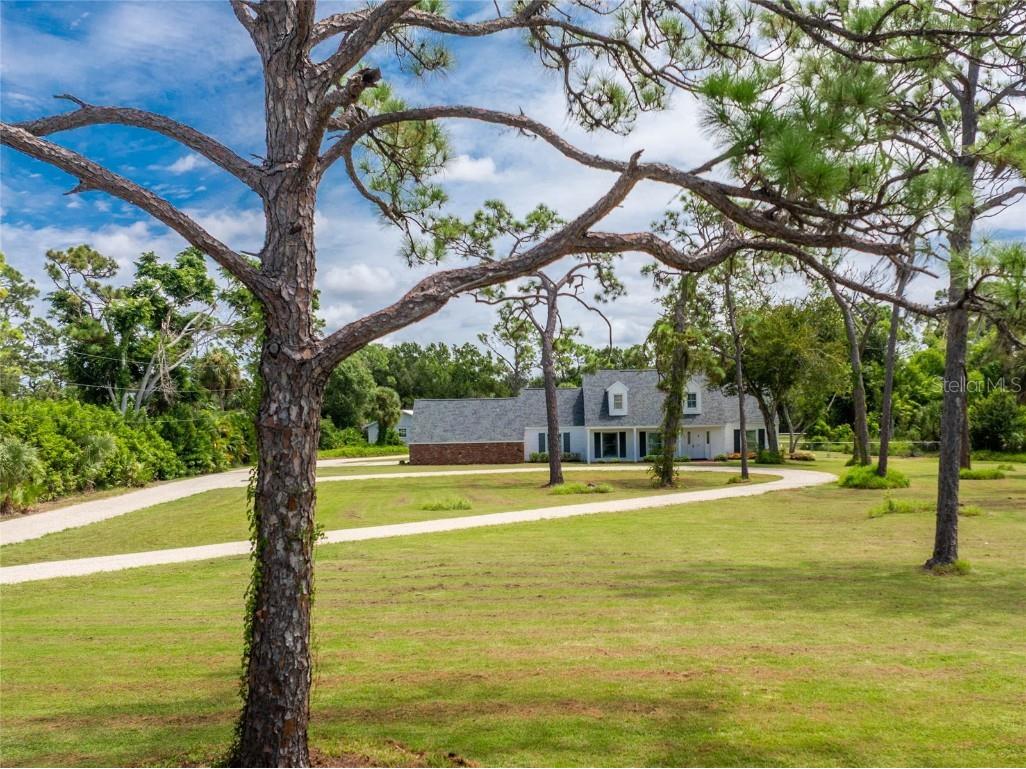 1120 Larchmont Drive Englewood FL 34223 D6143551 image56