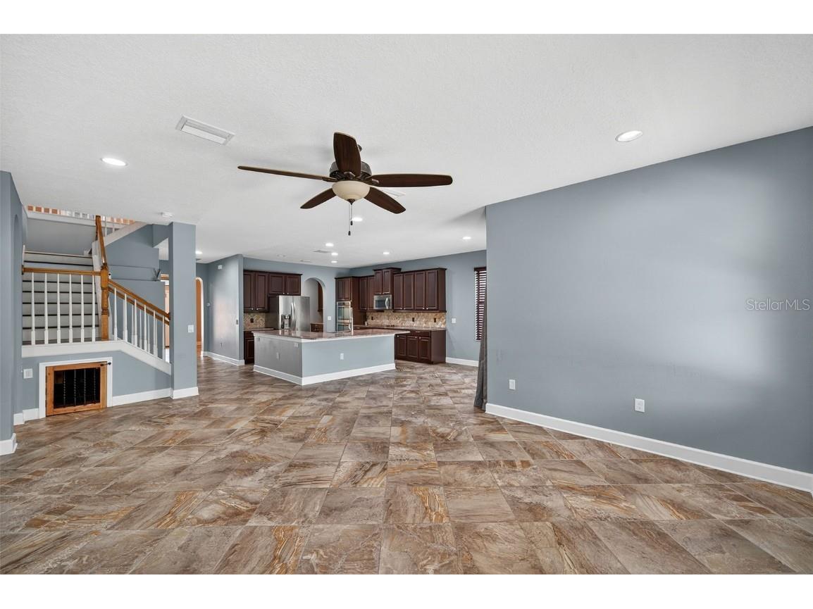 1120 Maza Place Trinity FL 34655 TB8416039 image16