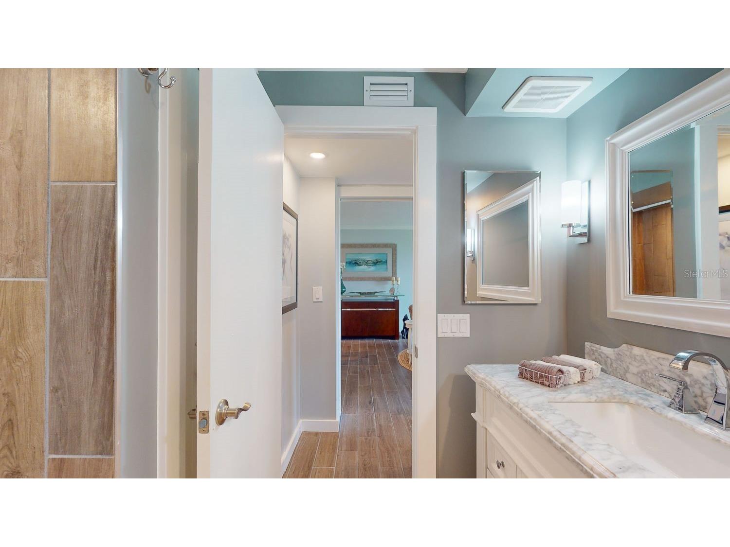 1120 N Shore Drive NE #501 Saint Petersburg FL 33701 - TAMPA BAY TB8501606 image37