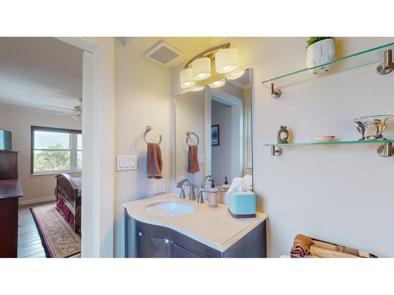 1120 N Shore Drive NE #501 Saint Petersburg FL 33701 - TAMPA BAY TB8501606 image54
