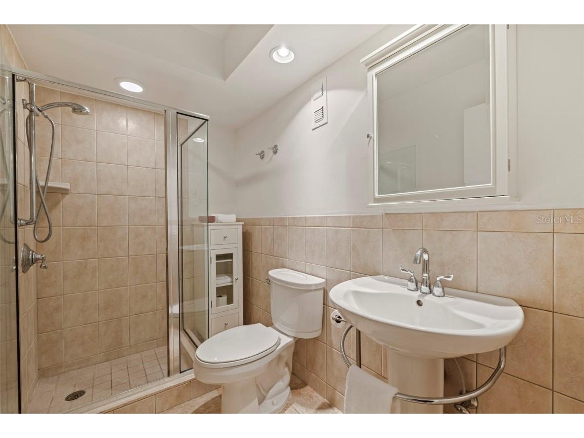 1120 N Shore Drive NE #503 Saint Petersburg FL 33701 - TAMPA BAY TB8420041 image29