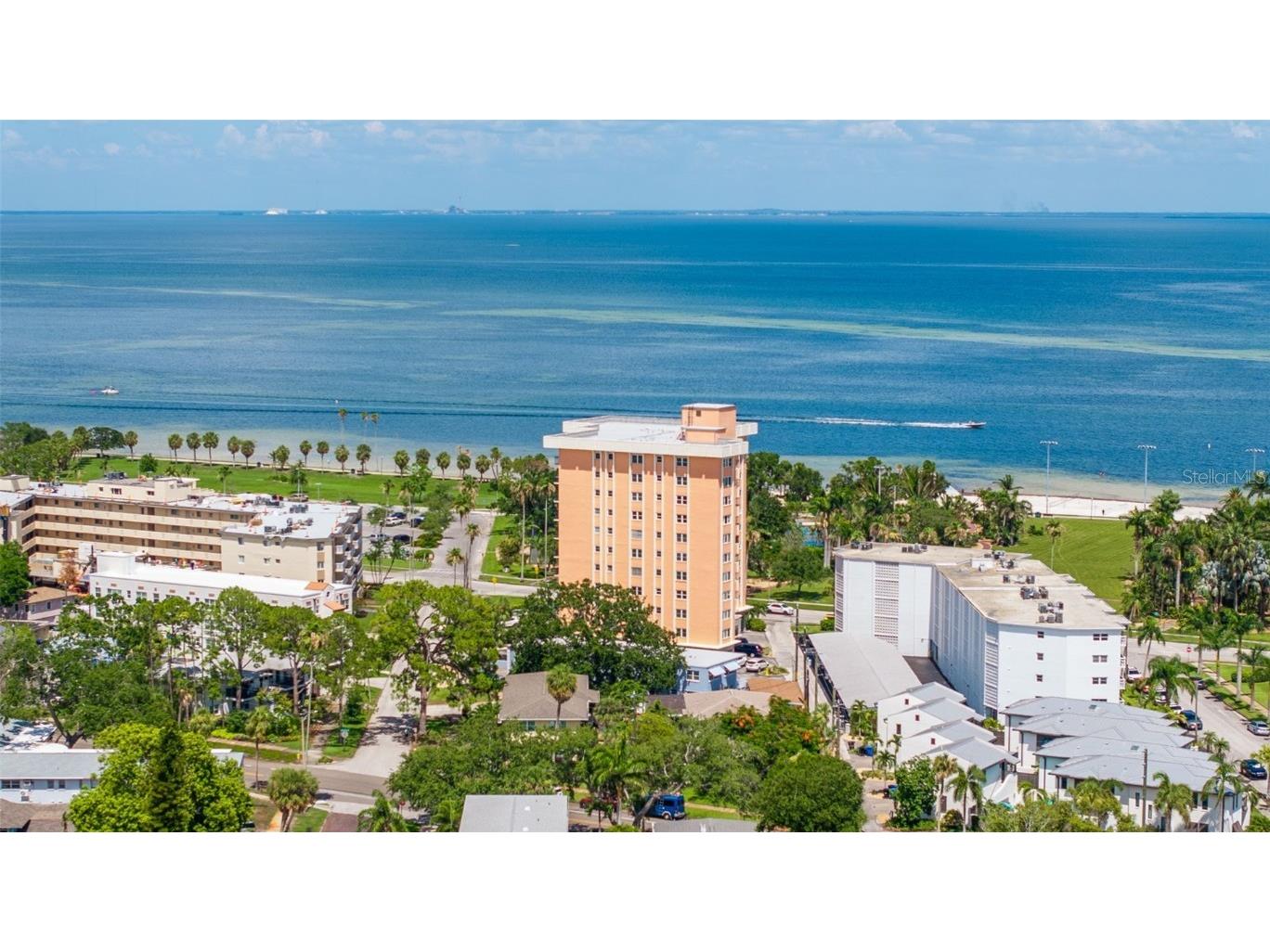 1120 N Shore Drive NE #503 Saint Petersburg FL 33701 - TAMPA BAY TB8420041 image46