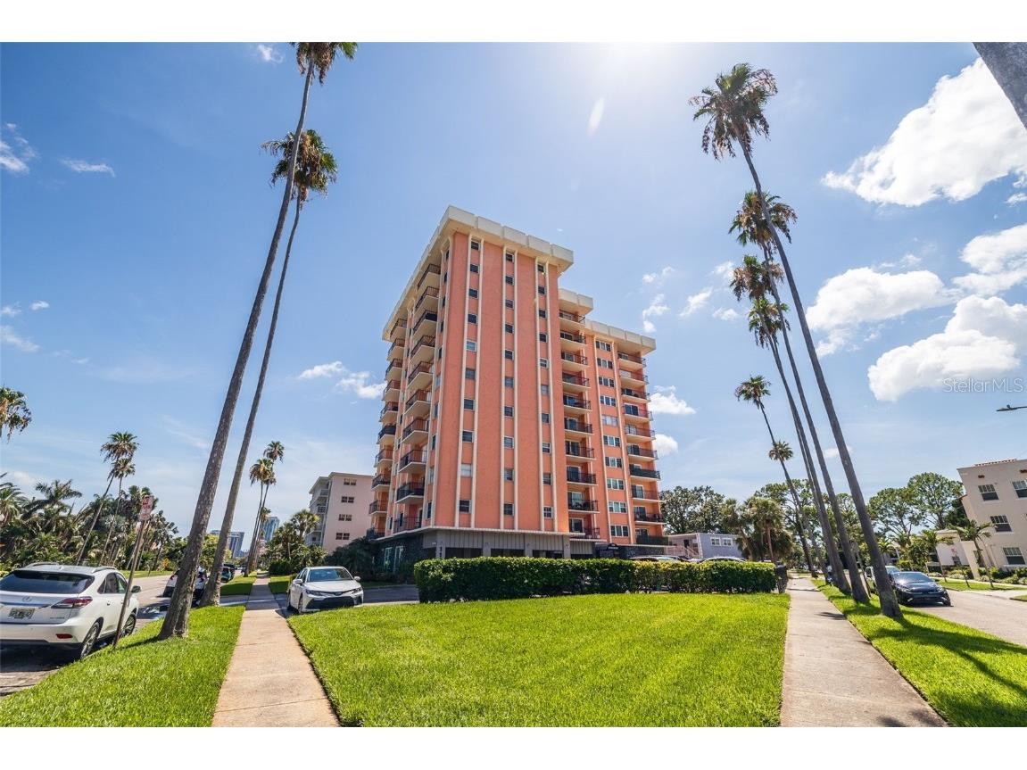 1120 N Shore Drive NE #503 Saint Petersburg FL 33701 - TAMPA BAY TB8420041 image49