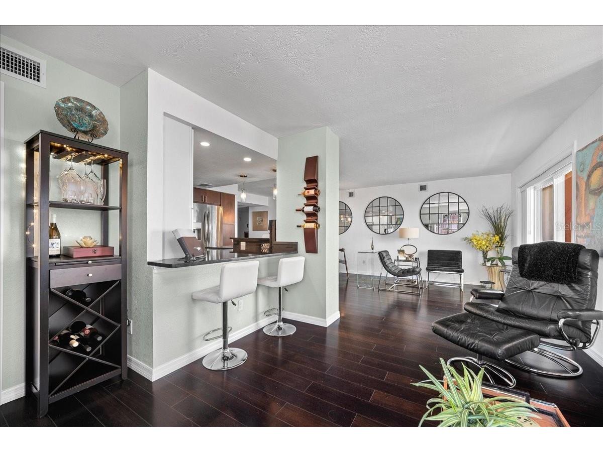 1120 N Shore Drive NE #802 Saint Petersburg FL 33701 TB8386335 image13