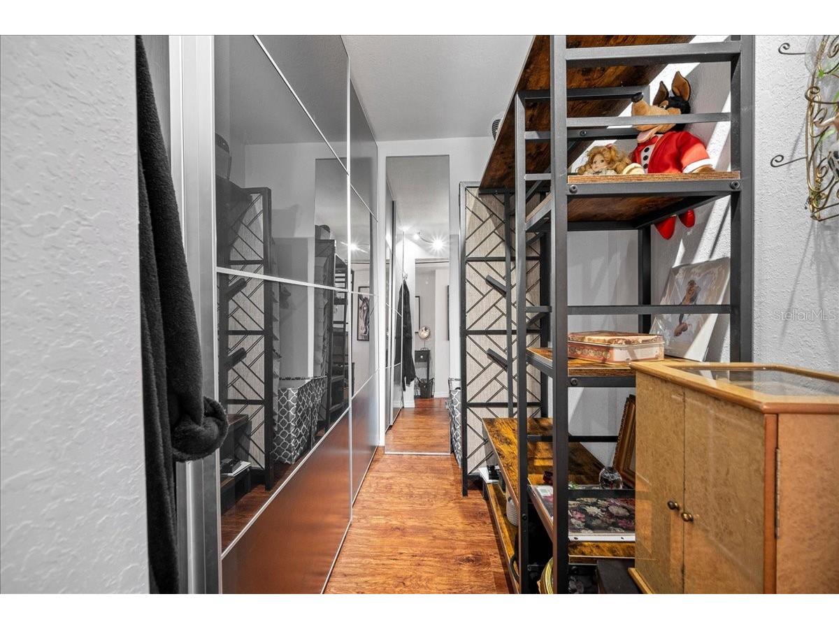 1120 N Shore Drive NE #802 Saint Petersburg FL 33701 TB8386335 image21