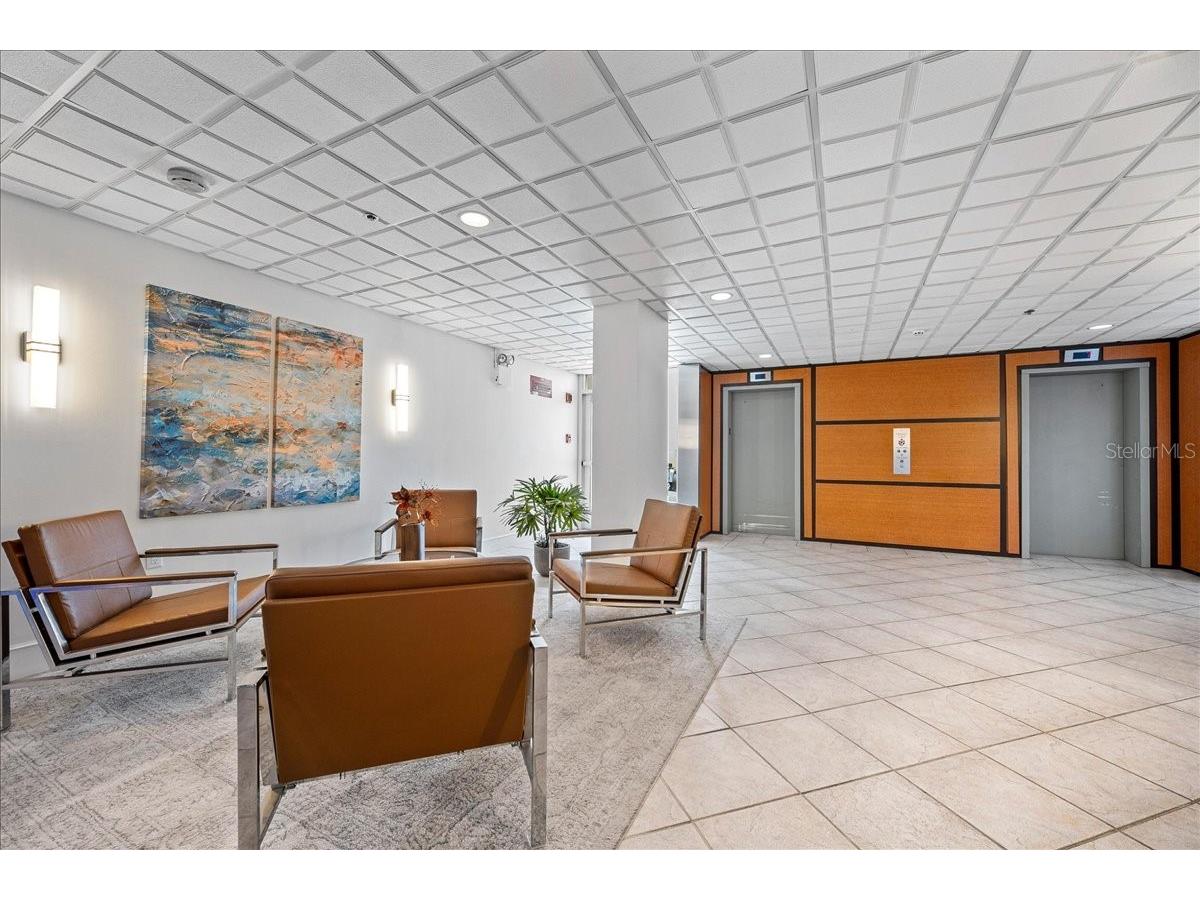 1120 N Shore Drive NE #802 Saint Petersburg FL 33701 TB8386335 image50