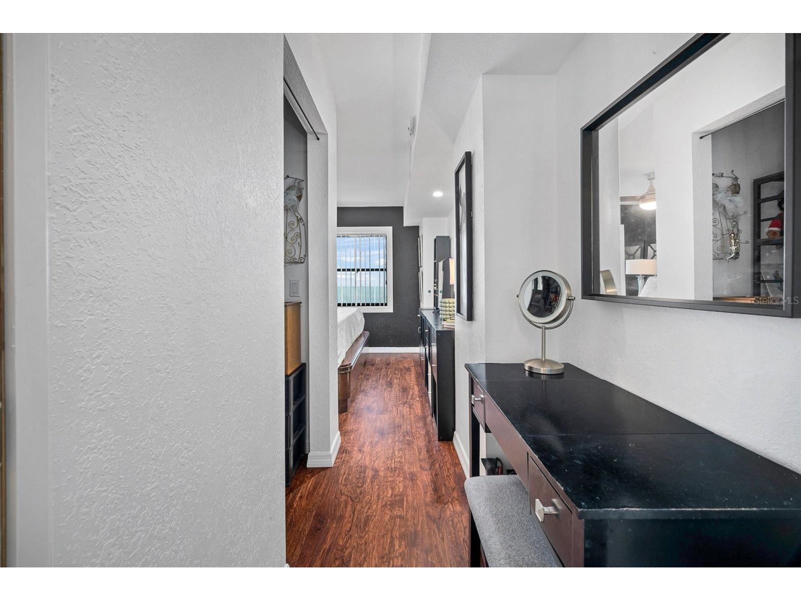 1120 N Shore Drive NE #802 Saint Petersburg FL 33701 TB8520939 image37