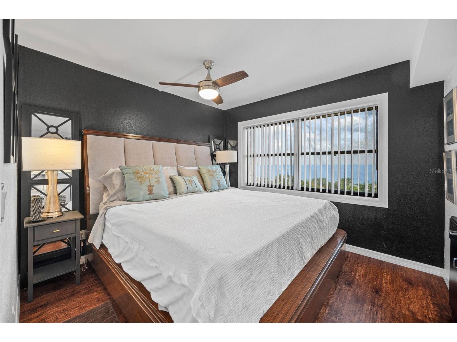 1120 N Shore Drive NE #802 Saint Petersburg FL 33701 TB8520939 image38