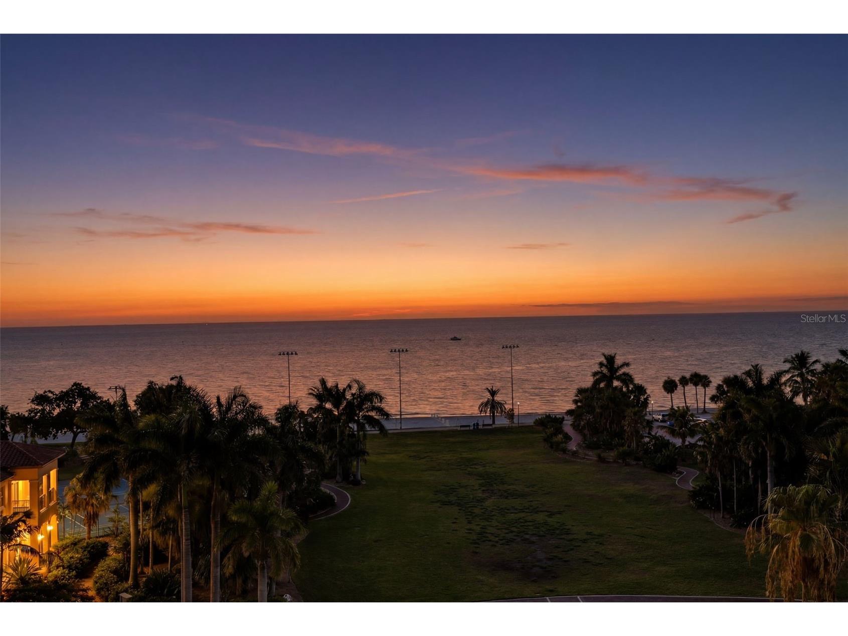 1120 N Shore Drive NE #802 Saint Petersburg FL 33701 TB8520939 image8