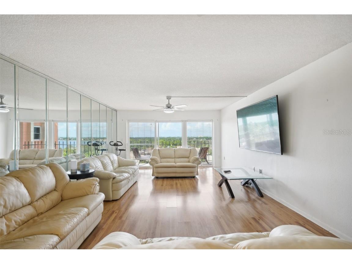 1120 N Shore Drive NE #903 Saint Petersburg FL 33701 TB8301728 image5