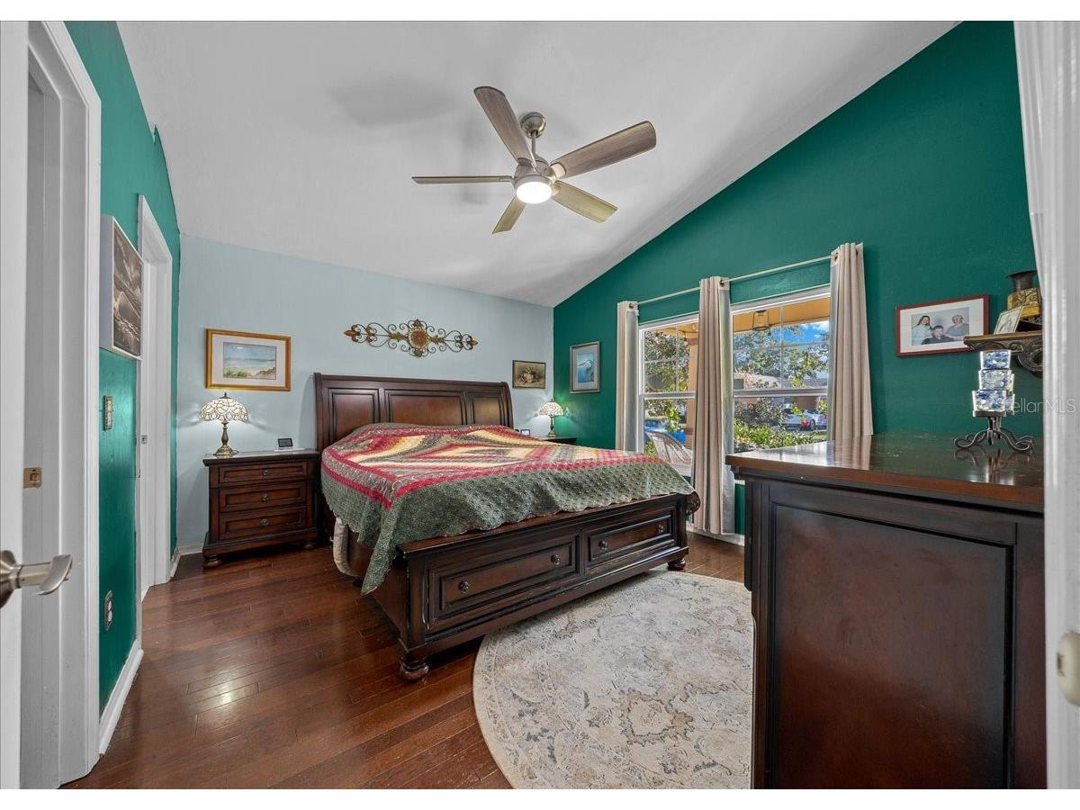 1120 NE 22nd Court Gainesville FL 32641 OM709875 image15