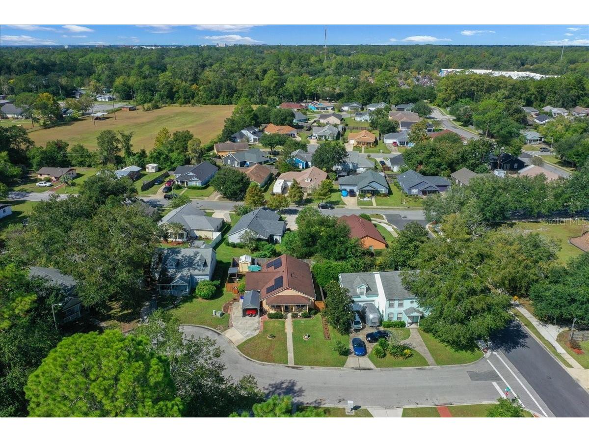 1120 NE 22nd Court Gainesville FL 32641 OM709875 image41