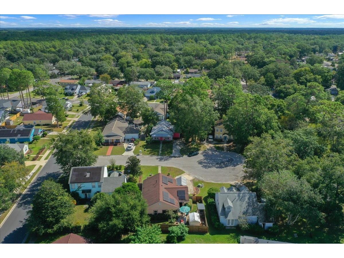 1120 NE 22nd Court Gainesville FL 32641 OM709875 image44