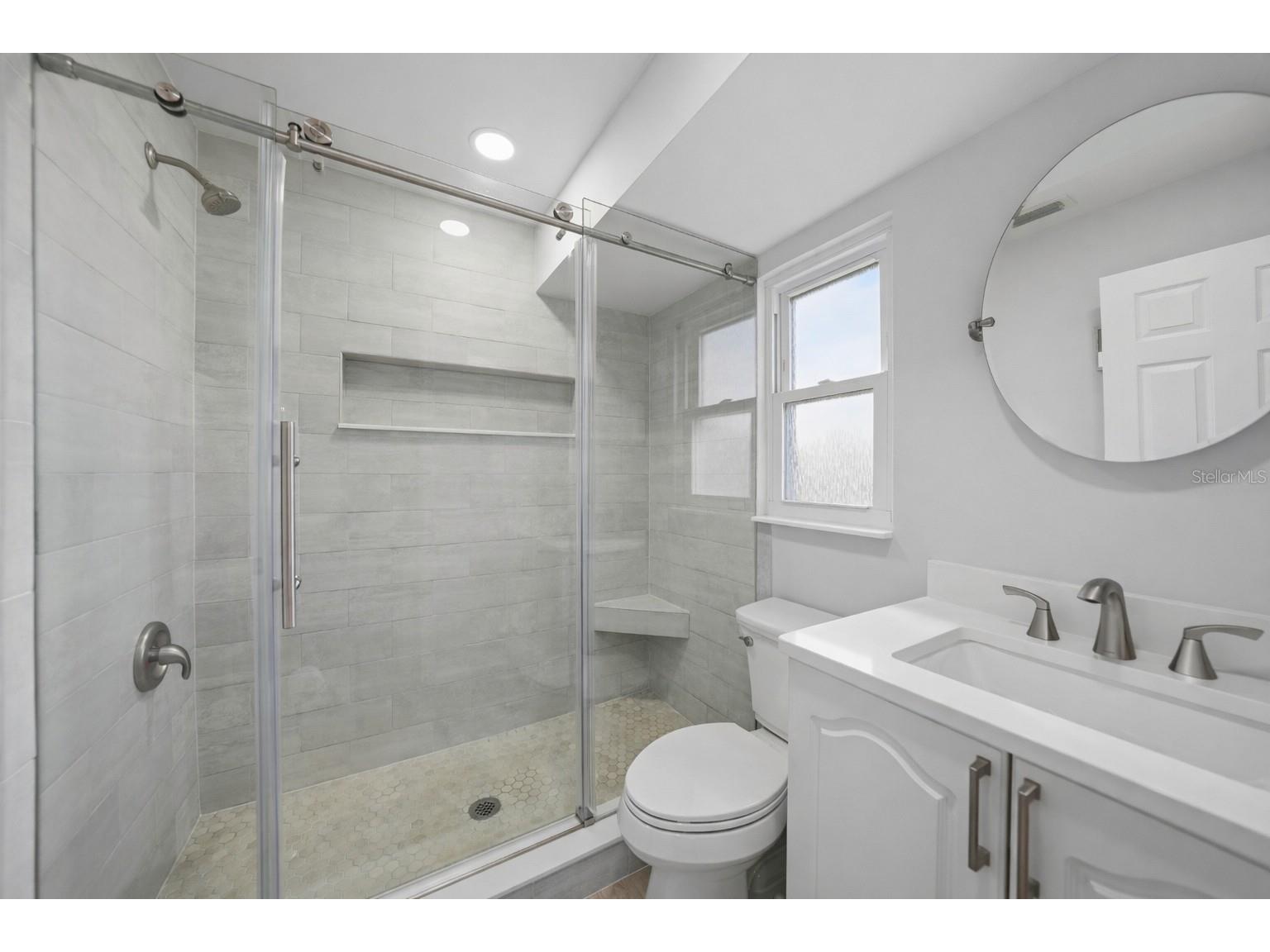 1120 SE 23rd Terrace Cape Coral FL 33990 C7522911 image11