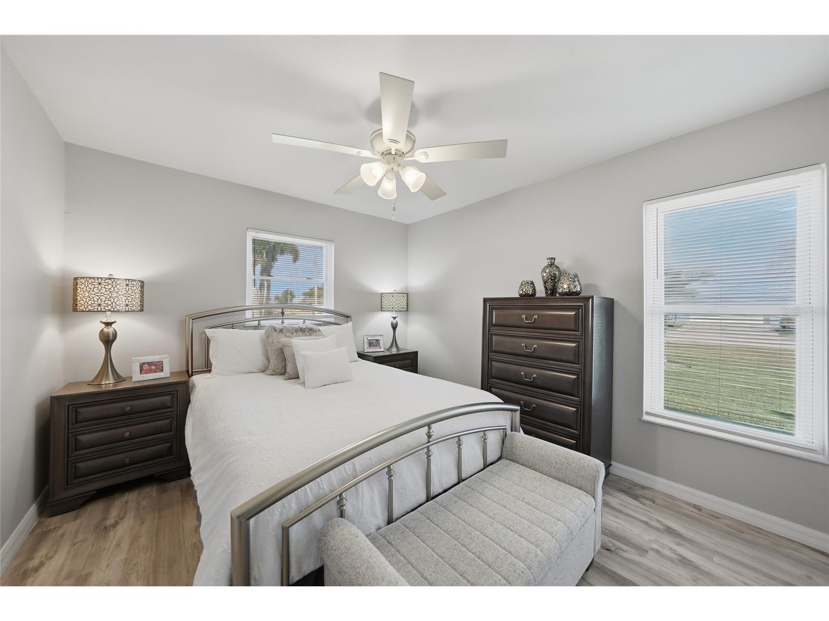 1120 SE 23rd Terrace Cape Coral FL 33990 C7522911 image12