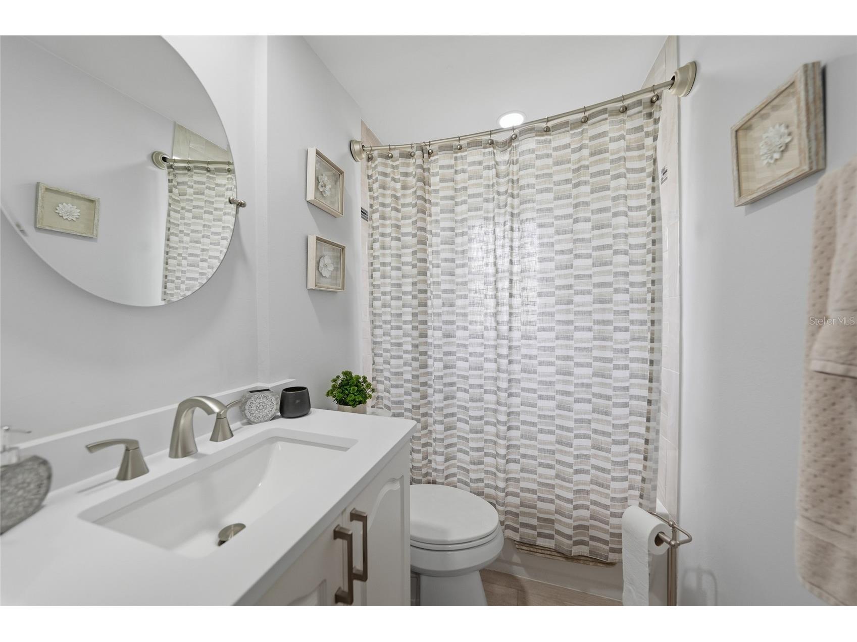 1120 SE 23rd Terrace Cape Coral FL 33990 C7522911 image14