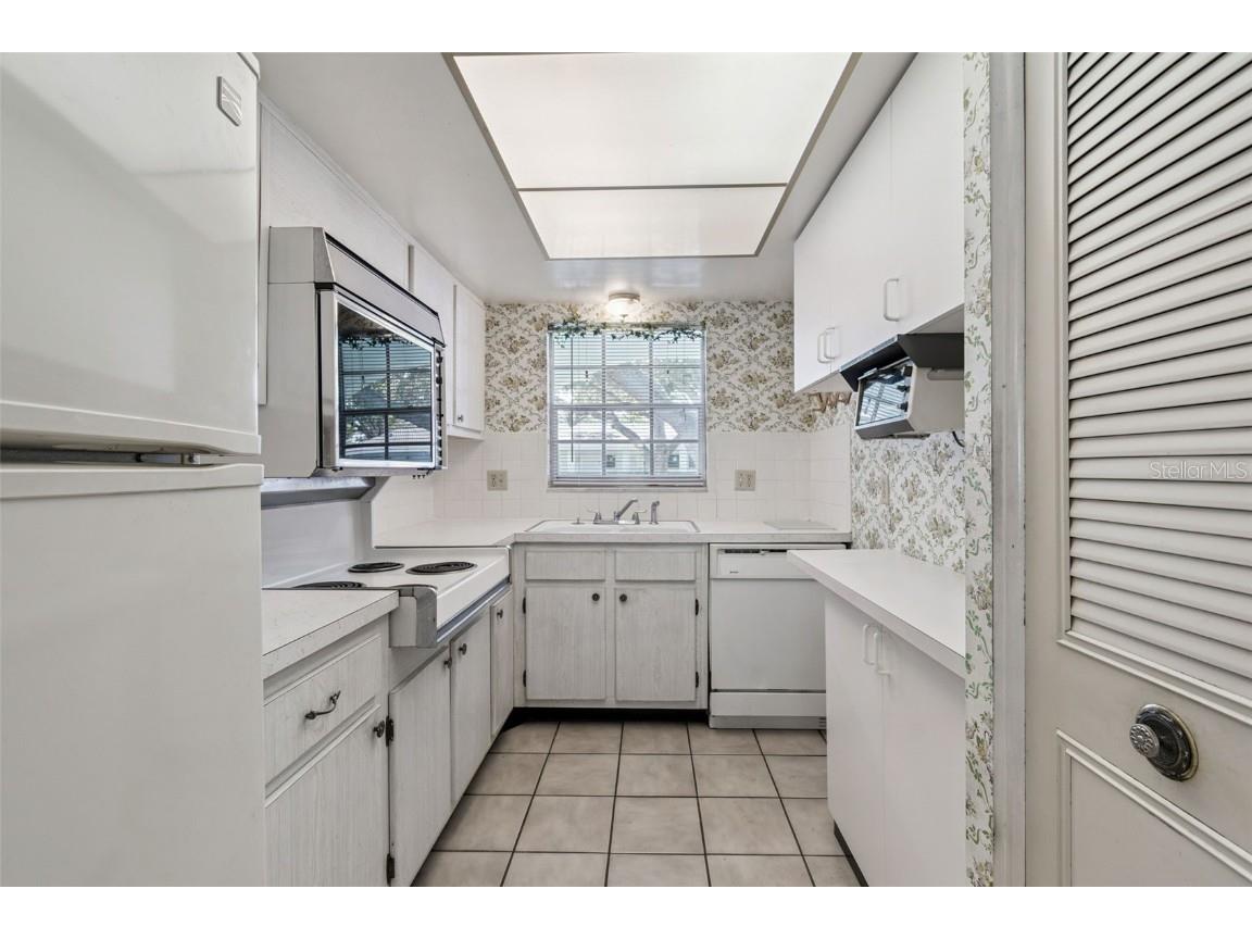 11200 102nd Avenue #14 Seminole FL 33778 TB8449135 image10