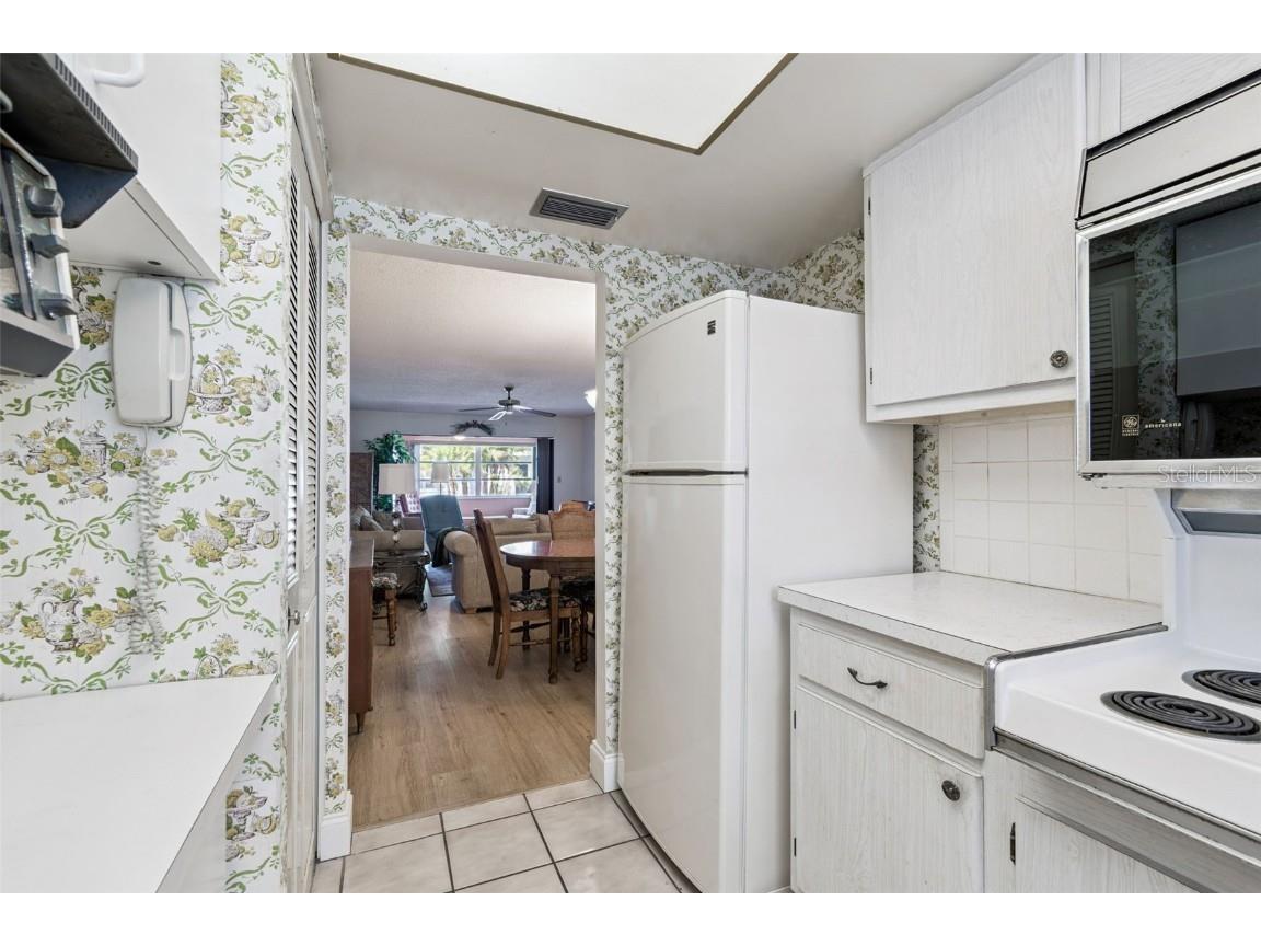 11200 102nd Avenue #14 Seminole FL 33778 TB8449135 image12