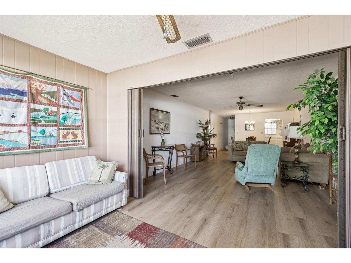 11200 102nd Avenue #14 Seminole FL 33778 TB8449135 image21