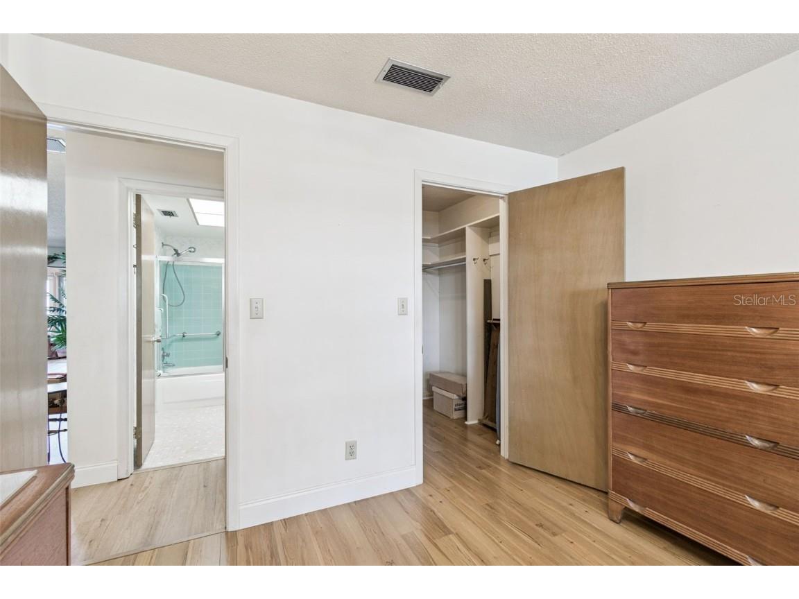 11200 102nd Avenue #14 Seminole FL 33778 TB8449135 image26