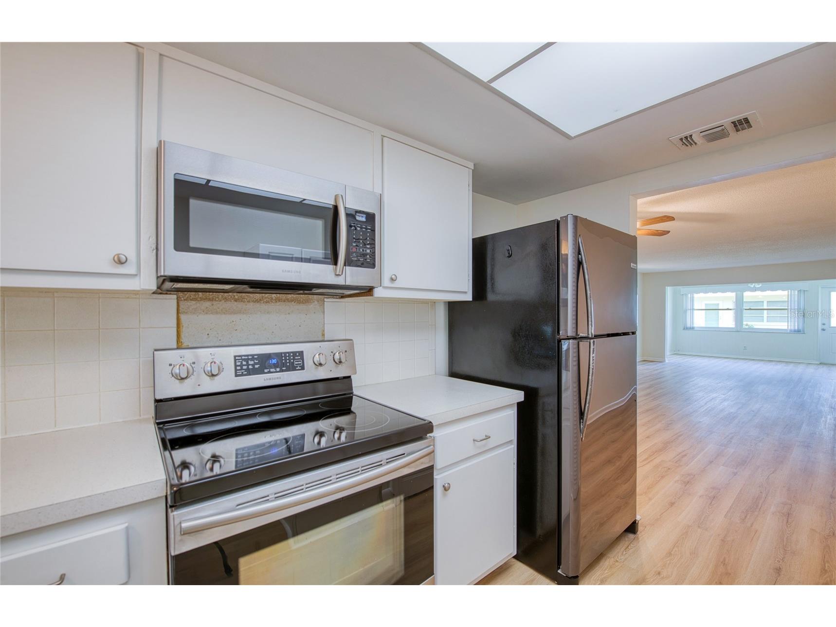 11200 102nd Avenue #18 Seminole FL 33778 TB8519326 image23