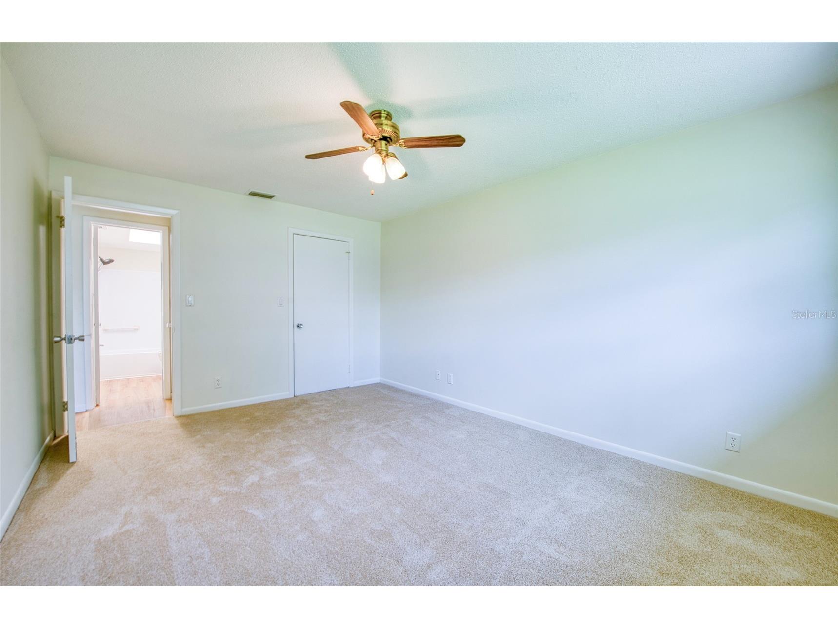 11200 102nd Avenue #18 Seminole FL 33778 TB8519326 image27