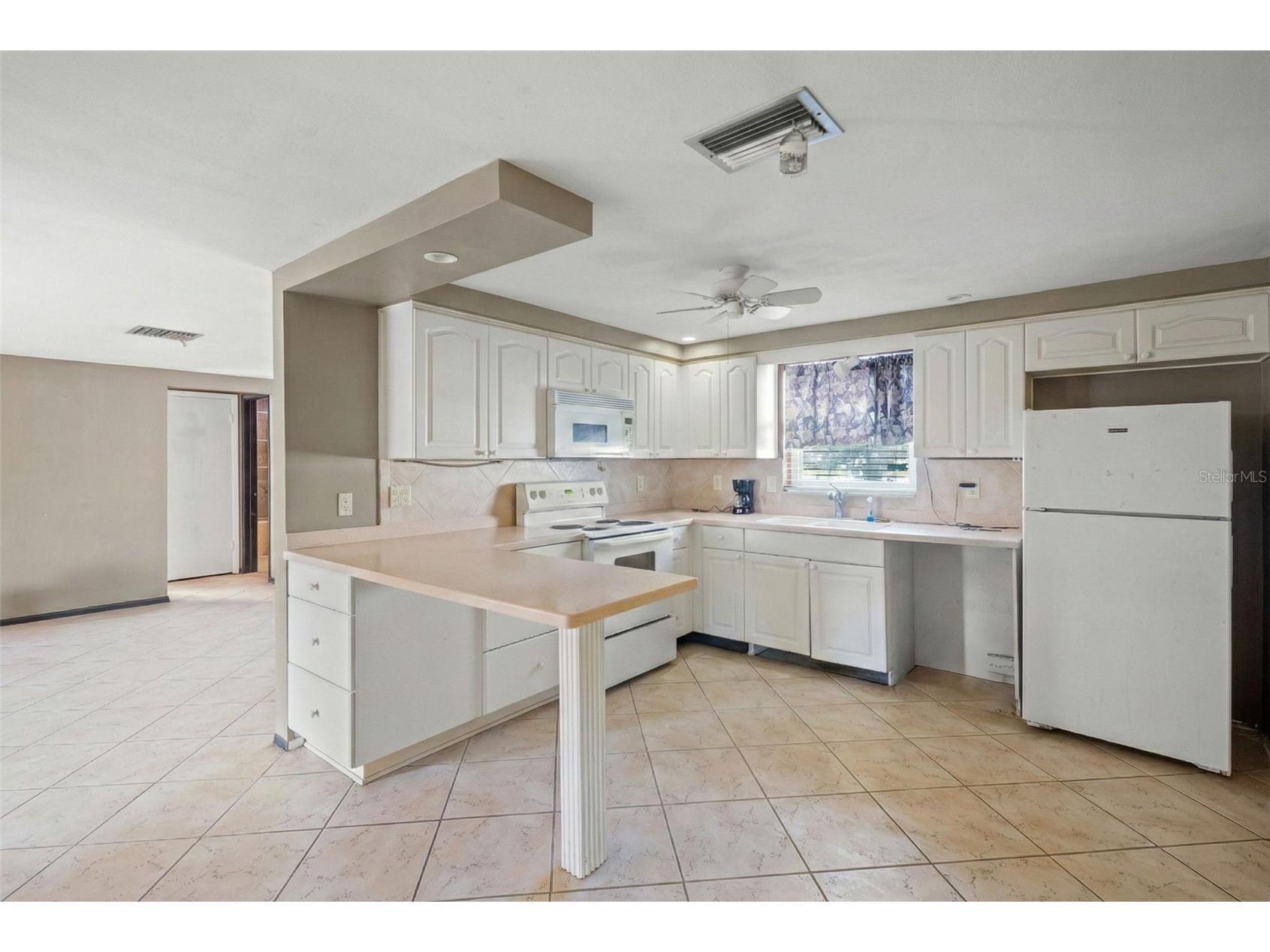 11200 Tamarix Avenue Port Richey FL 34668 TB8463069 image19