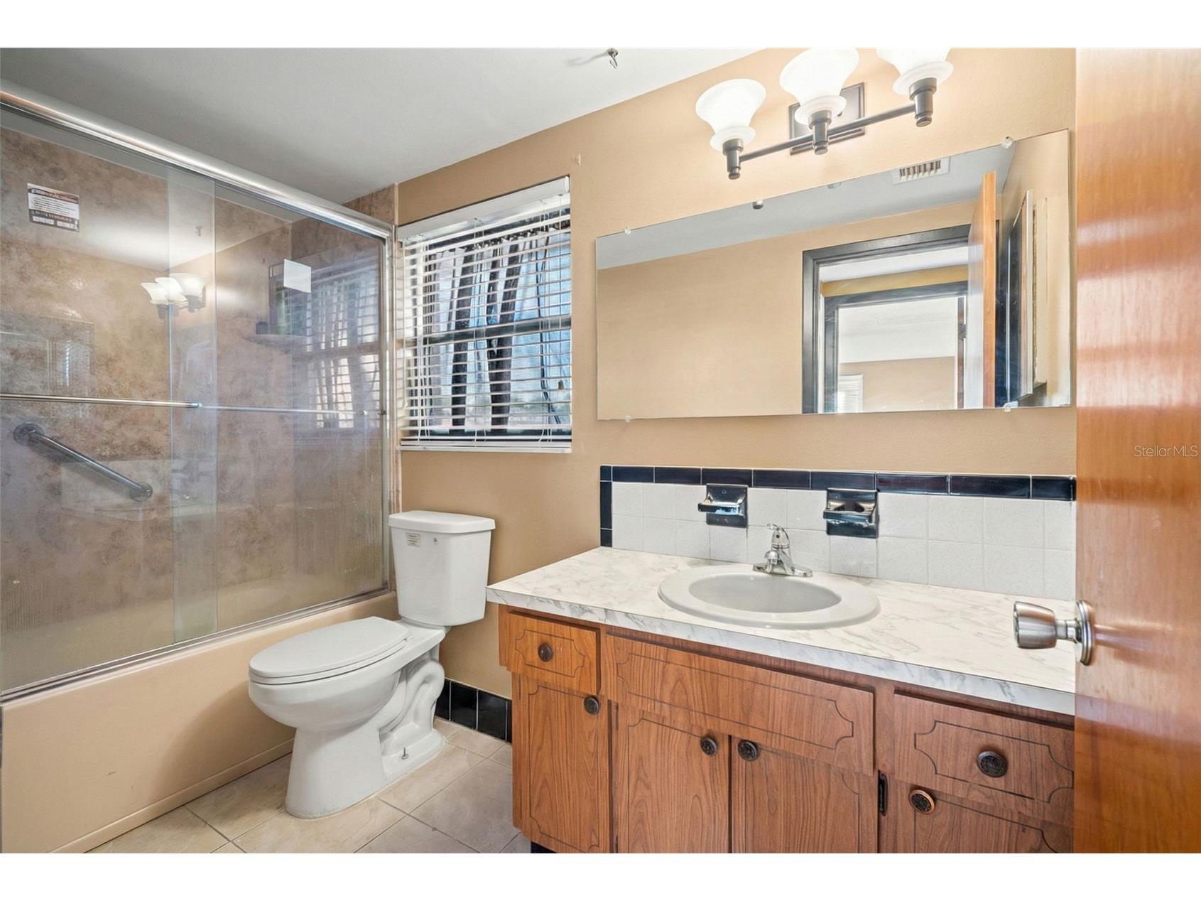 11200 Tamarix Avenue Port Richey FL 34668 TB8463069 image21