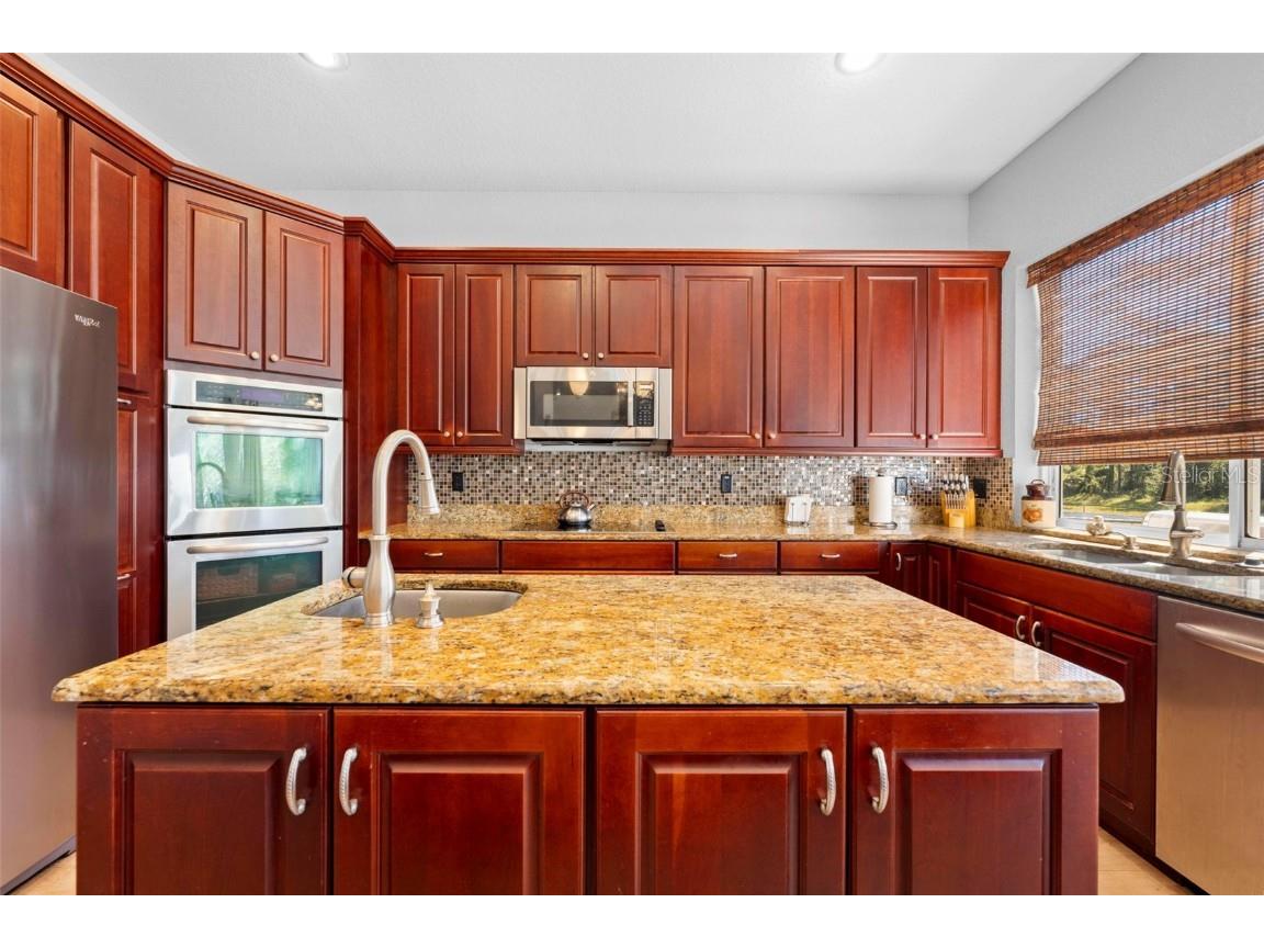 11200 Woodland Waters Boulevard Weeki Wachee FL 34613 W7879951 image18