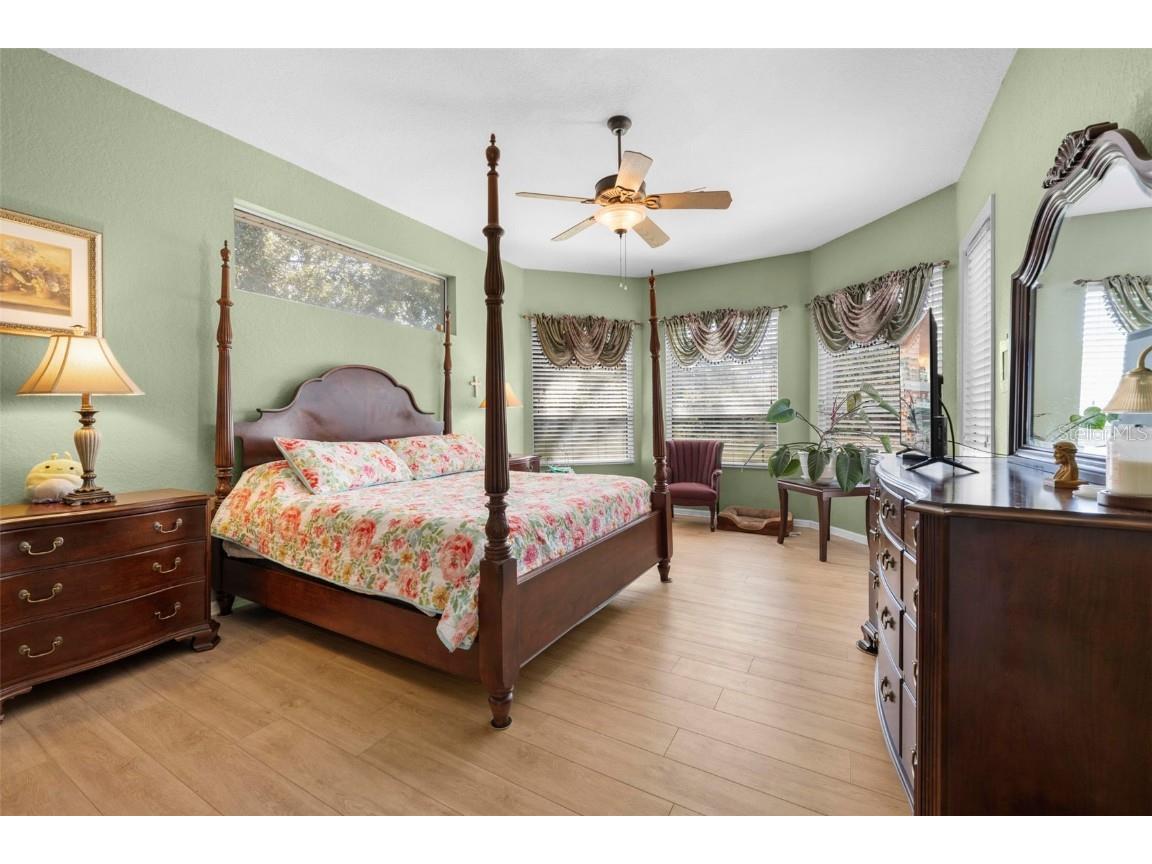 11200 Woodland Waters Boulevard Weeki Wachee FL 34613 W7879951 image46