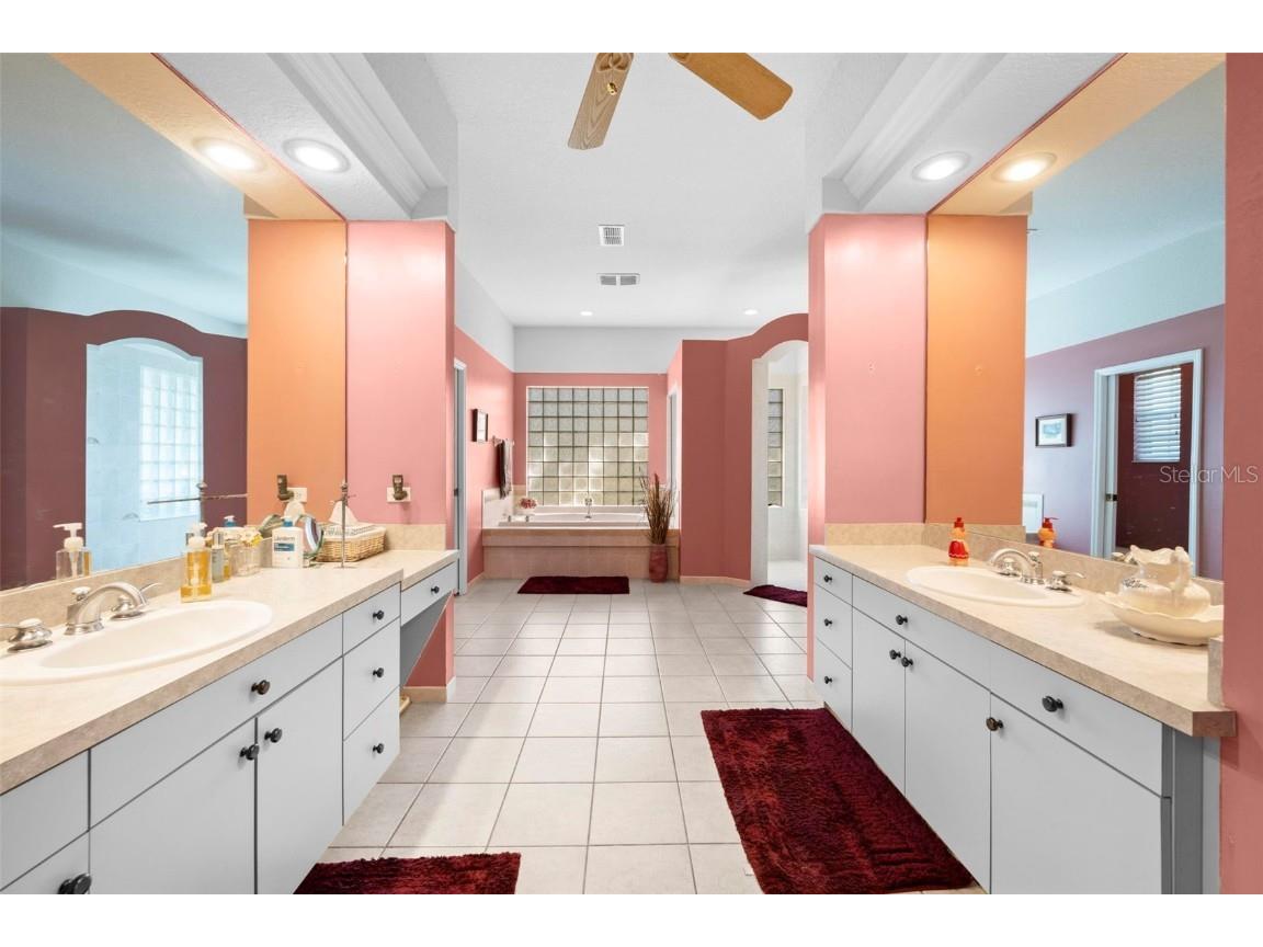 11200 Woodland Waters Boulevard Weeki Wachee FL 34613 W7879951 image50