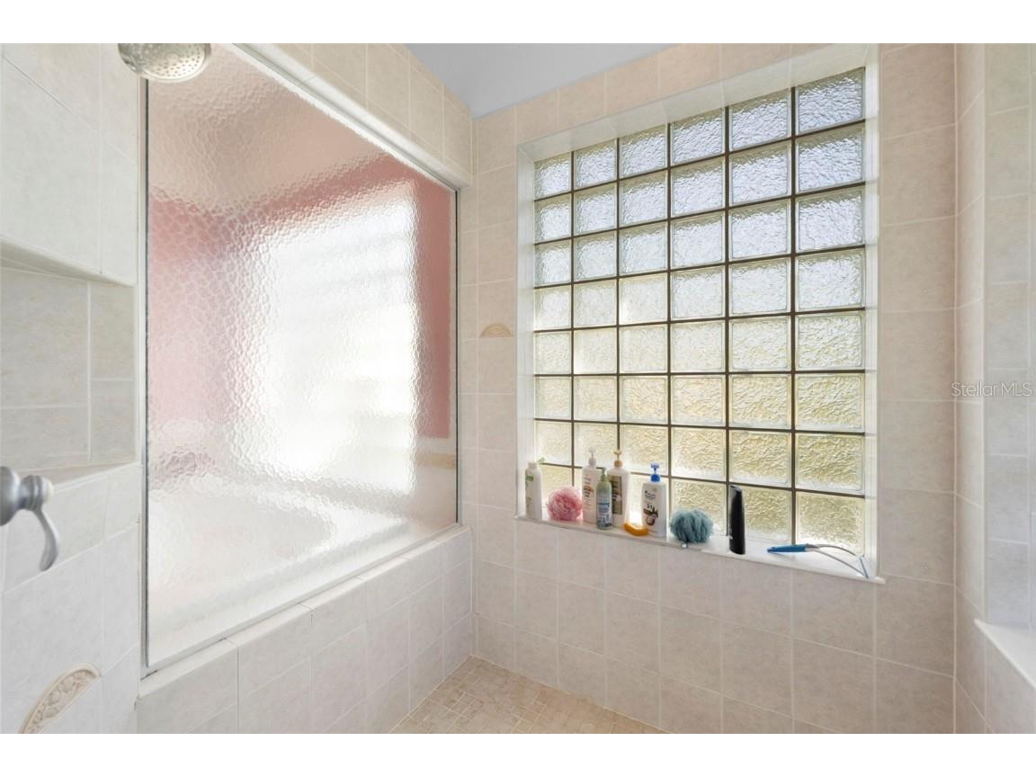 11200 Woodland Waters Boulevard Weeki Wachee FL 34613 W7879951 image53