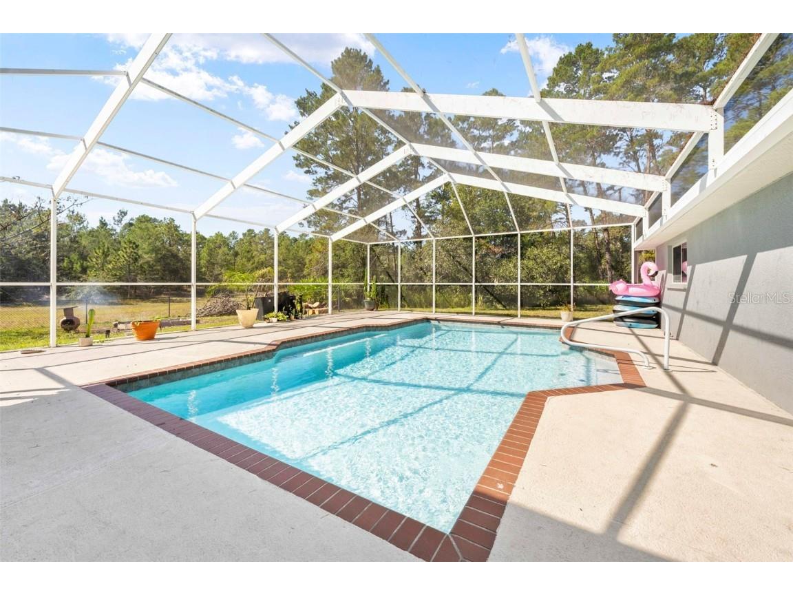 11200 Woodland Waters Boulevard Weeki Wachee FL 34613 W7879951 image8