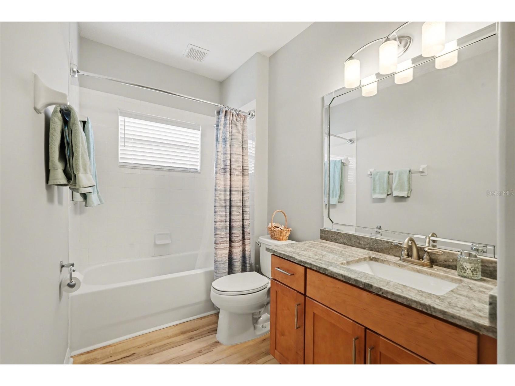 11201 Green Park Circle Tampa FL 33626 TB8476954 image24