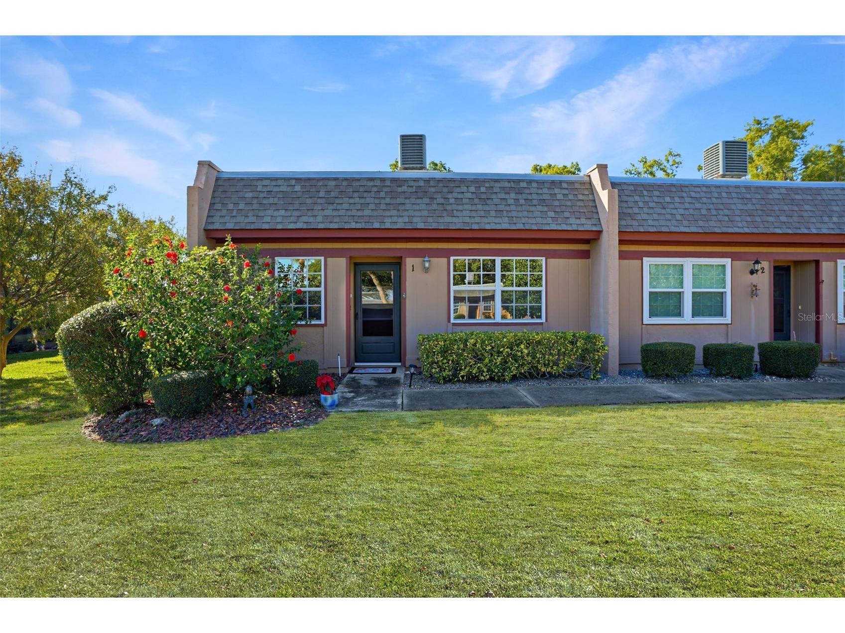 11203 Pembridge Court #1 Port Richey FL 34668 W7881617 image1