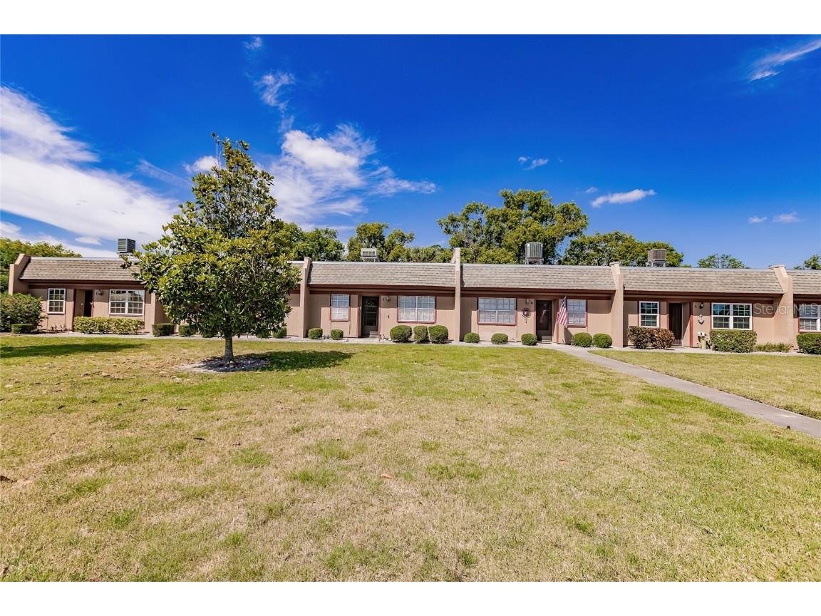 11203 Pembridge Court #3 Port Richey FL 34668 A4608513 image1